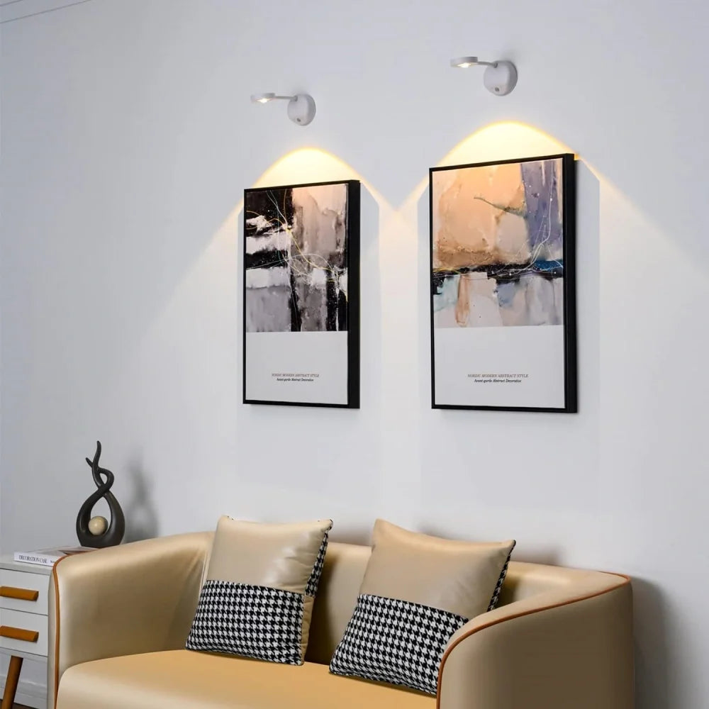 Cordless motion sensor spotlight in white