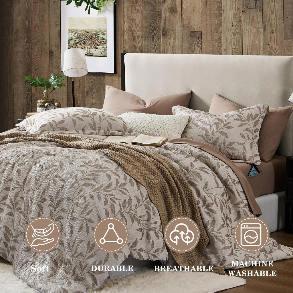 Floral duvet cover set on a bed, Bedding Set - photo 2