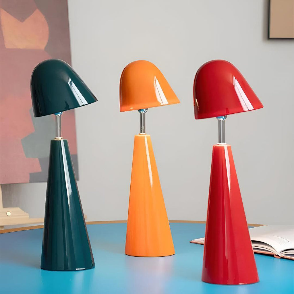 Cordless table lamp, rechargeable cone lamp, product photo 4