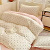 Queen bedding set on a bed, Bedding Set - photo 10